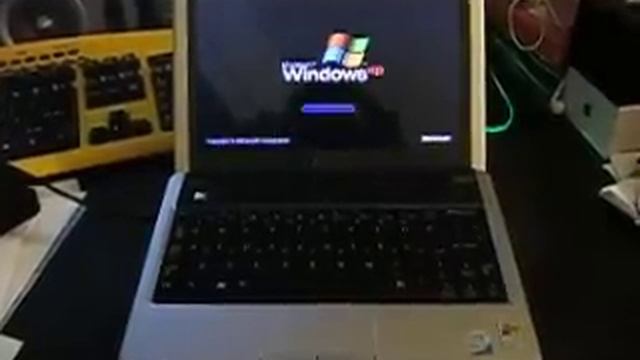 Dell Mini 910 Boot Up - 25 Seconds