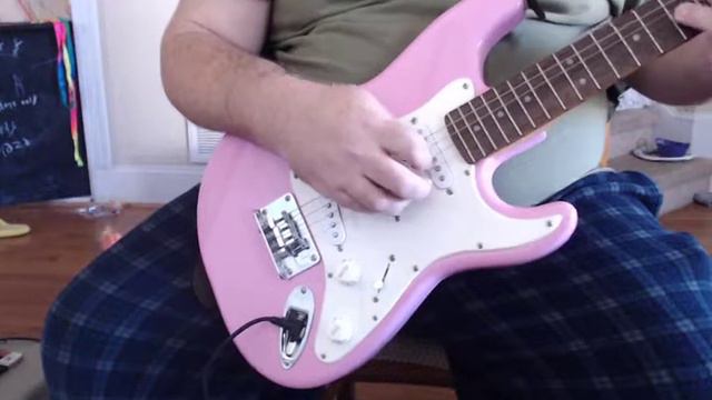 FRANKENTENOR from daughter's dust-collecting pink Mini-Strat смотреть онлайн