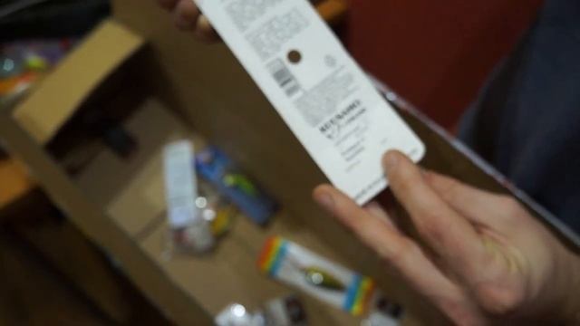 Unboxing посылки со спинингом, воблерами и блёснами из рыболовного интернет-магазина FMAGAZIN.RU смотреть онлайн