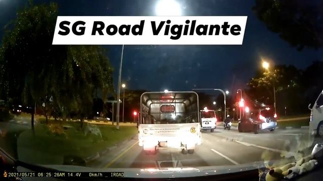 21may2021 seletar aerospace drive camcar hit by vehicle from the right смотреть онлайн