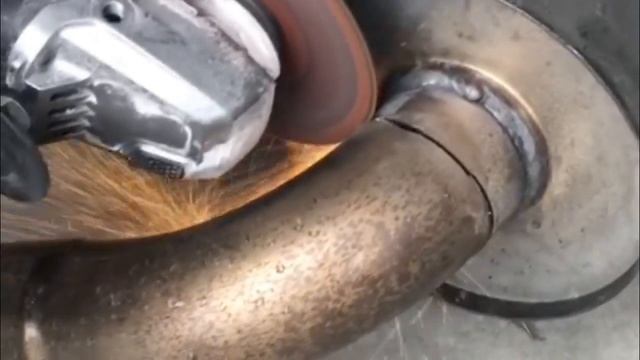 Making a 2.5L Jetta Sound Like a 5.2L Lamborghini (Sort Of)! Borla Exhaust Modifications! смотреть онлайн