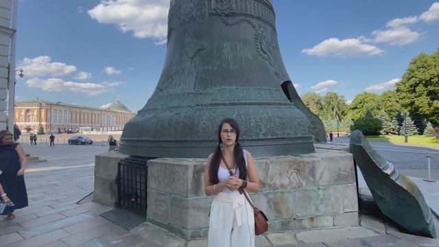Moscow Red Square: Kremlin, GUM, Lenin Mausoleum | MOSCOW CITY CENTER WITH RUSSIAN YOUTUBER смотреть онлайн