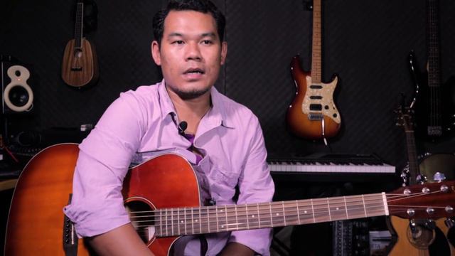 Beginner Guitar Lesson ហ្គីតាថ្នាក់ដំបូង- Ep 2 - How to Know before Play a Guitar!! смотреть онлайн