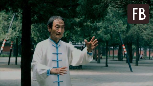 Девушка плакала, выходя за старика. Обман с возрастом раскрылся дома