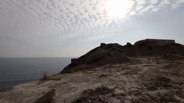 В Крым на машине. Полтора месяца жизни в японском минивене #vanlife pt#5 смотреть онлайн