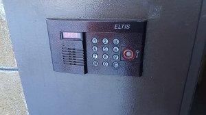 Странный звук открытия Домофона ELTIS-ЦП100-ТМ12