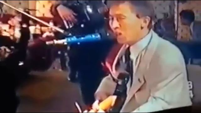 КРИМИНАЛЬНЫЙ АВТОРИТЕТ РЫЖИЙ АЛМАЗ РЕДКОЕ ВИДЕО ! смотреть онлайн