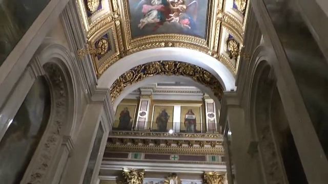 Исаакиевский собор в Санкт-Петербурге, не хватает тишины смотреть онлайн