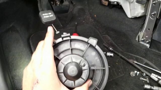blower motor removal on Nissan rogue смотреть онлайн