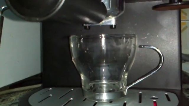 Cafetera Espresso Silvercrest SEM 1100 A2 con monodosis tipo SENSEO con 1 sola monodosis смотреть онлайн