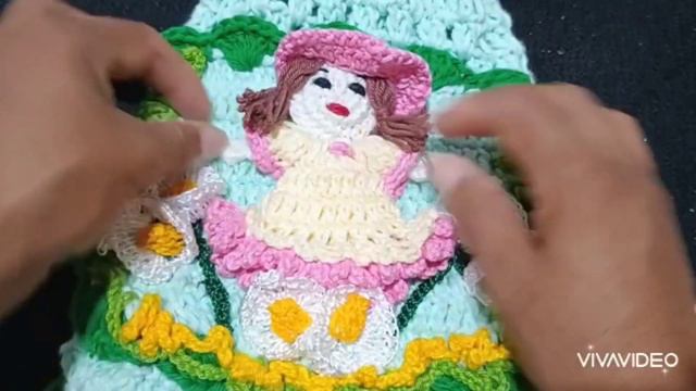 tema: copo de leite mini Mochila @artesemcrochebyrose #vlogs #jardimdasflores смотреть онлайн