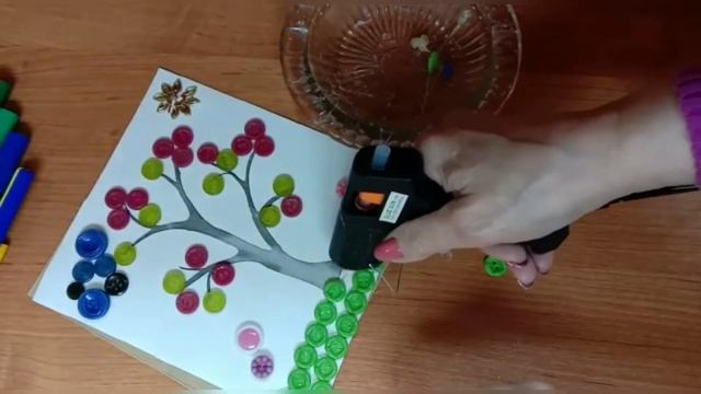 Мастер-класс «Весна» (картинка из пуговиц) смотреть онлайн