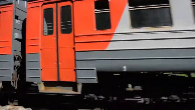 Электропоезд ЭР2Т-7202 перегон Лесной Городок-Толстопальцево смотреть онлайн