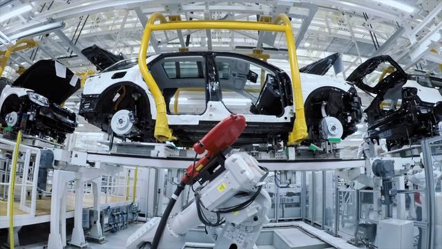 Ролик с производства Hongqi E-HS9 смотреть онлайн