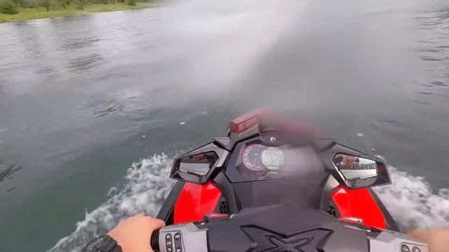 Трюки гидроцикл BRP RXP 260 RS смотреть онлайн