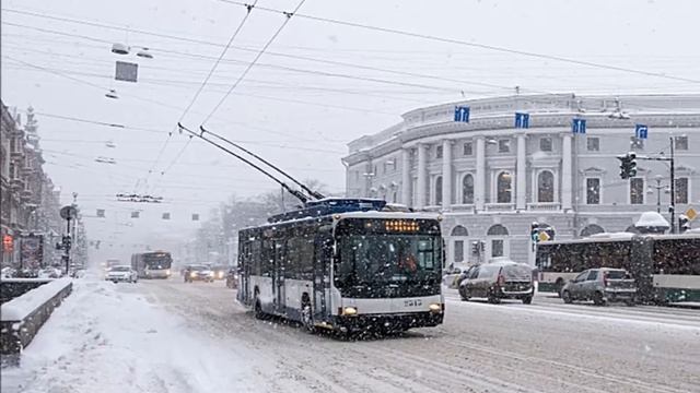 По снегу смотреть онлайн