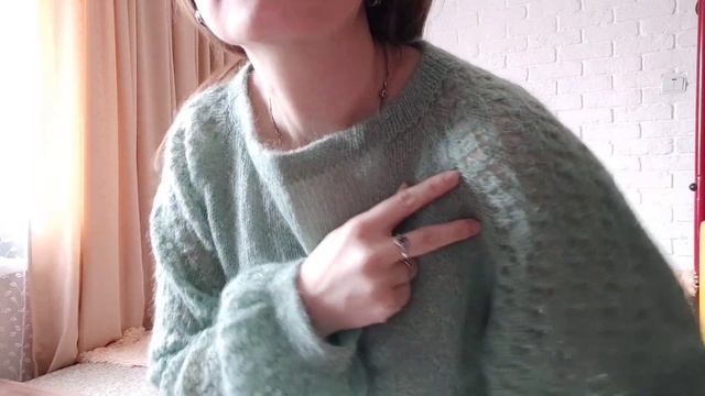 Мой вязаный гардероб с примеркой/плечевые изделия/ часть 1/джемпера/ свитера/ платья смотреть онлайн