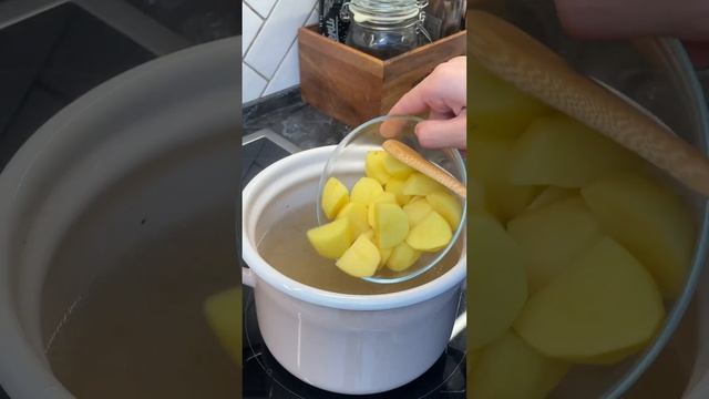 Суп с плавленым сыром.