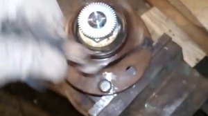 Как смазать неразборную ступицу, на примере лачетти..