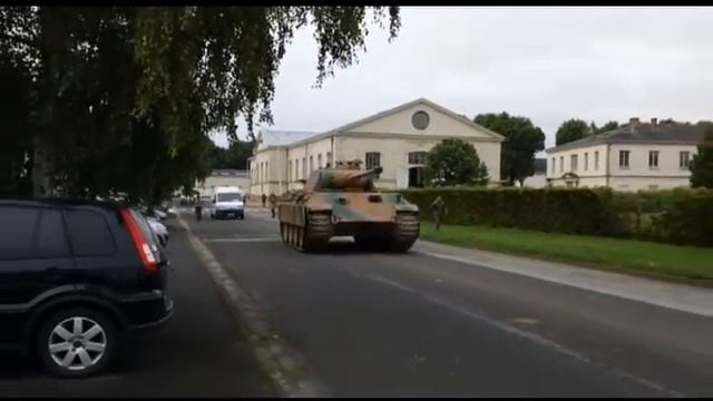 PANTHER - paper model смотреть онлайн