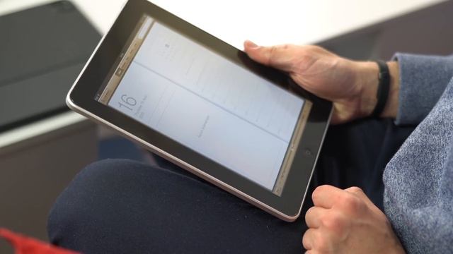 iPad (2010) VS iPad Pro (2020) смотреть онлайн