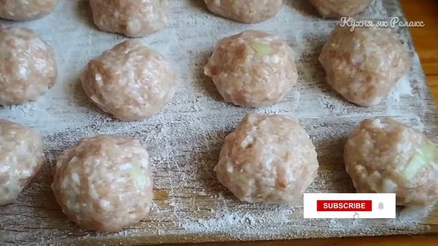 ФРИКАДЕЛЬКИ курячі на овочах з томатом | Вечеря для сім'ї | Тефтели КУРИНЫЕ | Кухня як Релакс смотреть онлайн