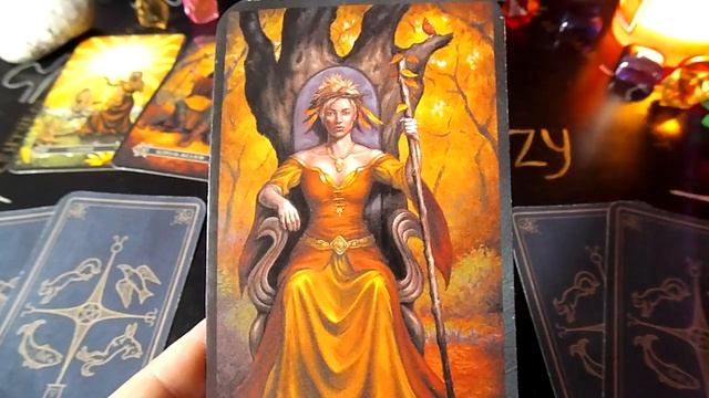 Любовный прогноз на октябрь. Гадание на картах Таро. смотреть онлайн