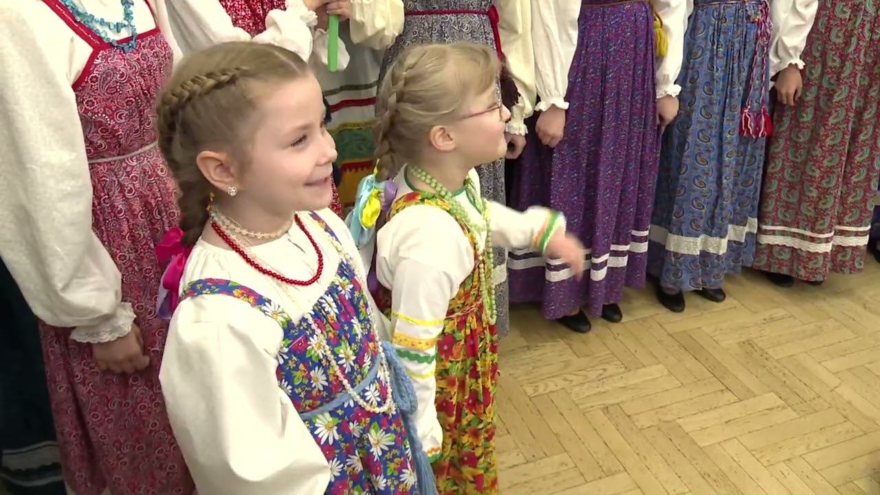 Колядки – устаревшая традиция или лишний повод для радости и веселья смотреть онлайн