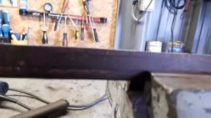 Быстросъемное крепление тубуса для ледобура на снегоход.