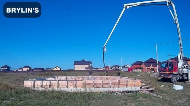 Тюмень Зубаревские просторы Заливка монолитного пояса фундамента смотреть онлайн