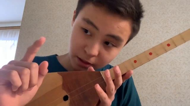 ДОМБЫРА УЙРЕНУ|Как играть на домбре| Обучение домбре (1 урок)