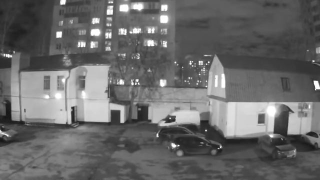 Пример ночной записи IP камеры HikVision DS-2CD2012-I Business Security Moldova смотреть онлайн