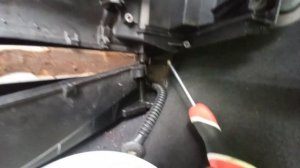 Чистка дренажної системи кондиціонера.   Opel Zafira B