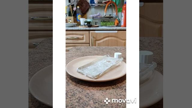 лайфхак как очистить пожелтевший чехол от смартфонов. смотреть онлайн