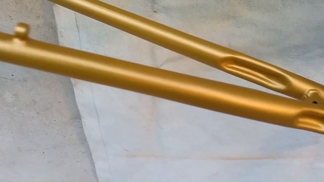 Jaguar bike frame custom painting Nowy złoty kolor New Gold Paintwork Malowanie ramy roweru Jaguar смотреть онлайн