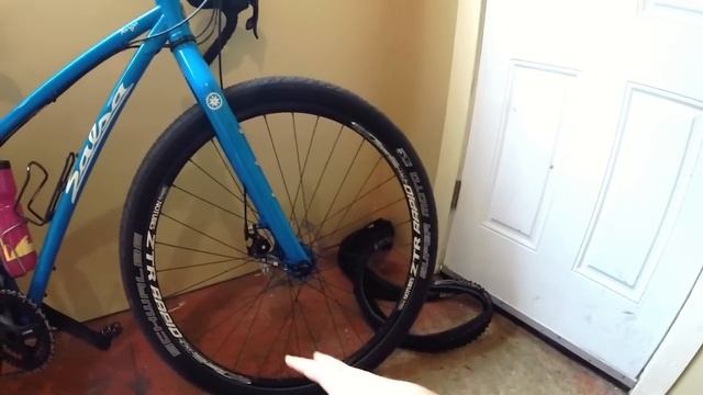 Schwalbe Super Moto 29*2.35 Tires. Salsa Fargo 2. смотреть онлайн