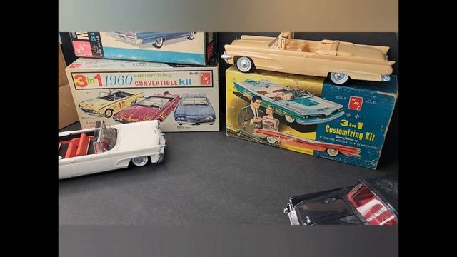 VINTAGE UNBOXING & LOOK @ THE  AMT 1/25 SCALE LINCOLN CONTINENTAL MODEL KITS