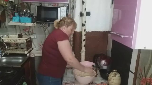 Булочки. кость в горле. Коля Кулибин? смотреть онлайн