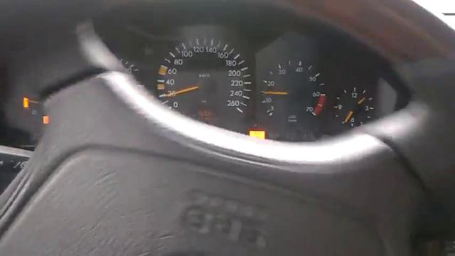 Езда боком на w140 с отключенной системой ESP! :) смотреть онлайн