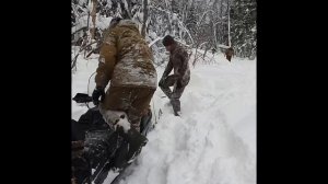 Снегоход Рысь-440, поведение в лесу , неожиданные поломки .