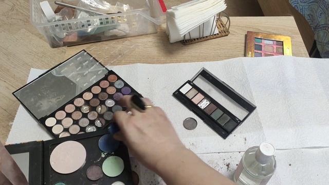 Скульптор из старых теней: переделка, перепрессовка, расхламление смотреть онлайн