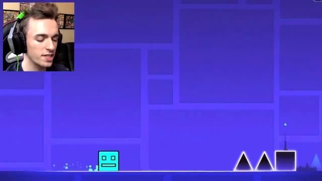 ÉLU PIRE JOUEUR DE GEOMETRY DASH. смотреть онлайн