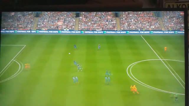 Fifa 14 - The perfect kick off glitch смотреть онлайн