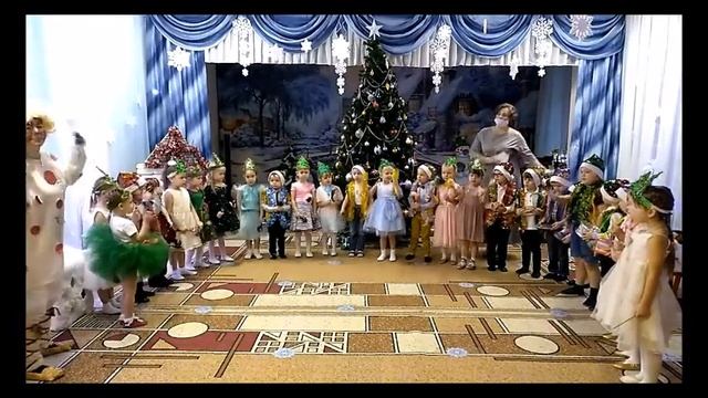 Оркестр В гости елочка пришла. МР Макеева Е. О. Средняя группа смотреть онлайн