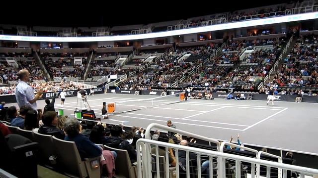 John McEnroe serve & volley against Todd Martin смотреть онлайн