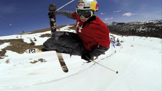 Двойной кувырок от Бобби Брауна(Bobby Brown) смотреть онлайн