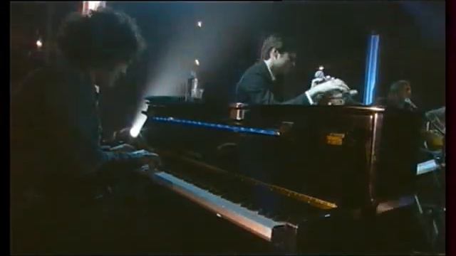 Ryan Adams & The Cardinals - The Sun Also Sets смотреть онлайн