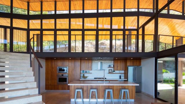 Дом с видом на океан, Тамариндо, Коста-Рика. House with ocean views, Tamarindo, Costa Rica смотреть онлайн