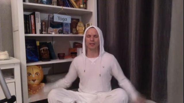 Направляем прану в сердечный центр. смотреть онлайн