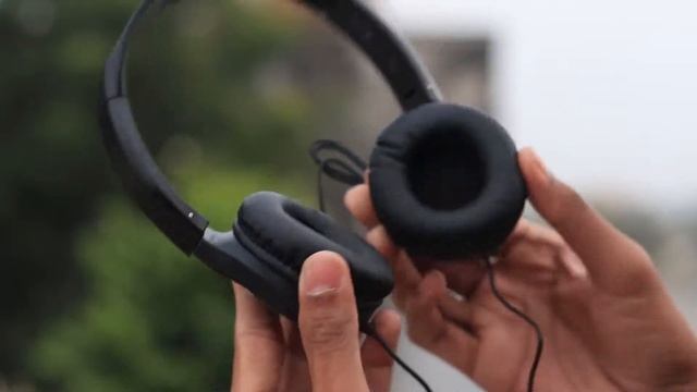 Infinity (JBL) zip 500 headphones by HARMAN - DEEP BASS? смотреть онлайн